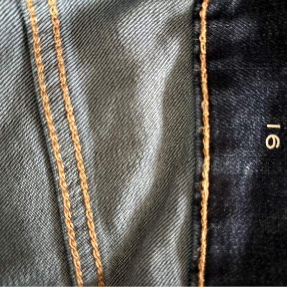 Jeans - Picture 5 of 6